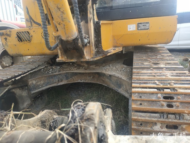 雷沃重工 FR65V8 挖掘机