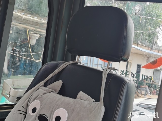 新源 XY75W-8 挖掘机