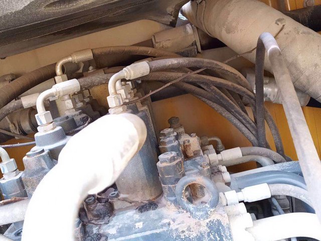 徐工 XE265C 挖掘机