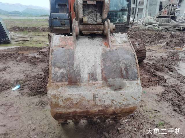 日立 ZX130-5A 挖掘机