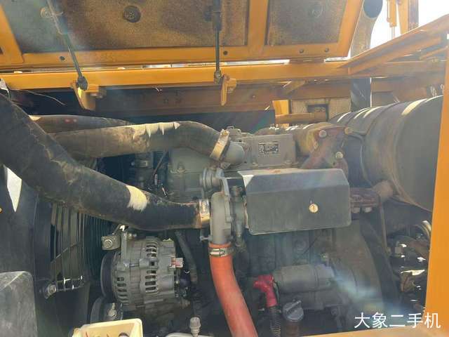 三一重工 SY75C-8 挖掘机