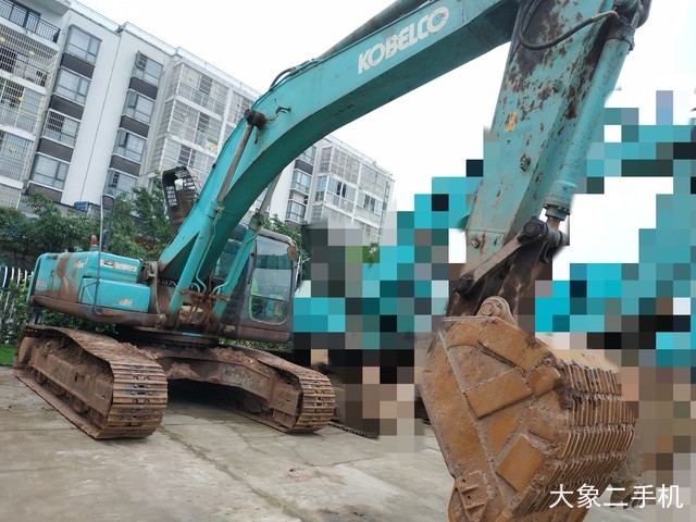 神钢 SK350LC-8 挖掘机