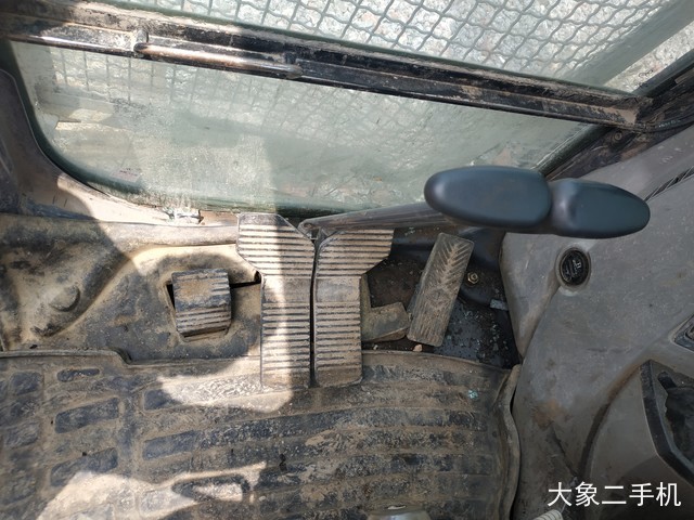 神钢 SK460-8 挖掘机