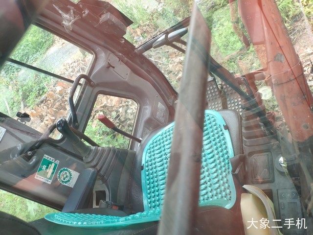 日立 ZX135US 挖掘机