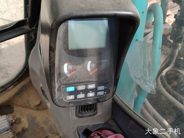 神钢 SK350LC-8 挖掘机