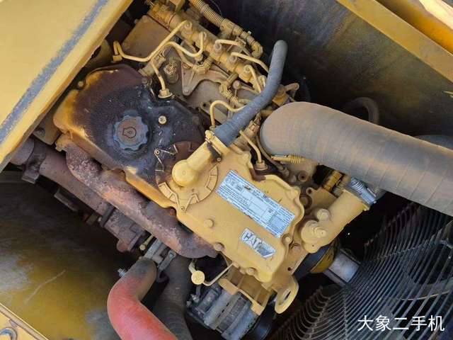 卡特彼勒 318D2L小型液压 挖掘机