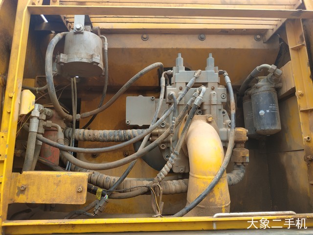 沃得重工 W2425LC-8 挖掘机