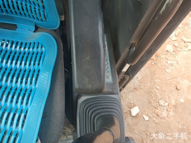 三一重工 SY65C 挖掘机