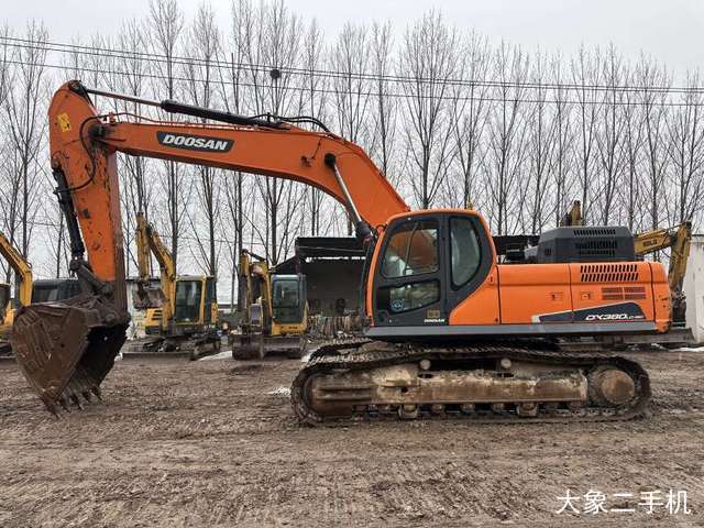 斗山 DH300LC-V 挖掘机