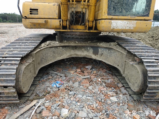 小松 PC220-8 挖掘机