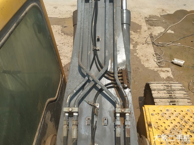 沃尔沃 EC210BLC 挖掘机