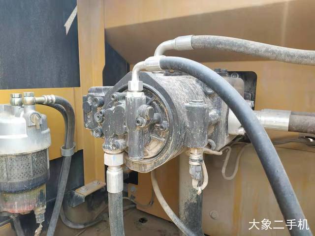 三一重工 SY245C-9 挖掘机