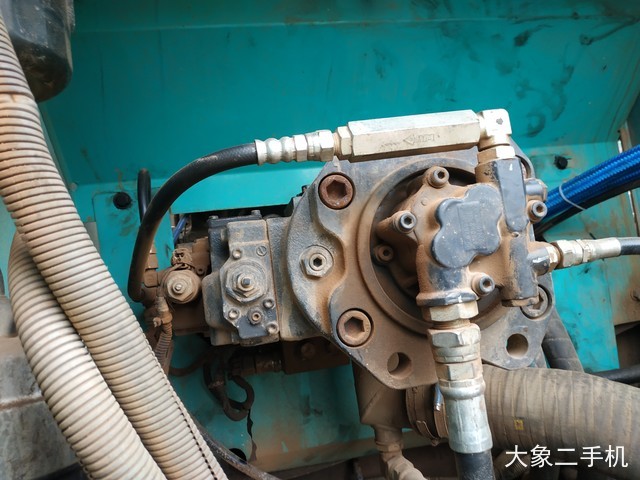 神钢 SK250-8 挖掘机