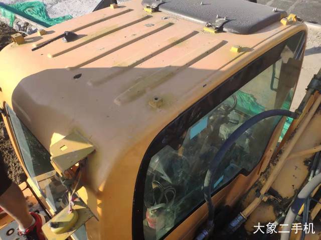 现代 R150W-9 挖掘机