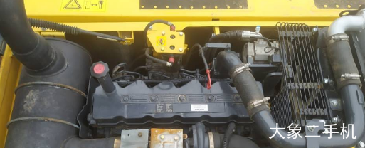 小松 PC200-8 挖掘机