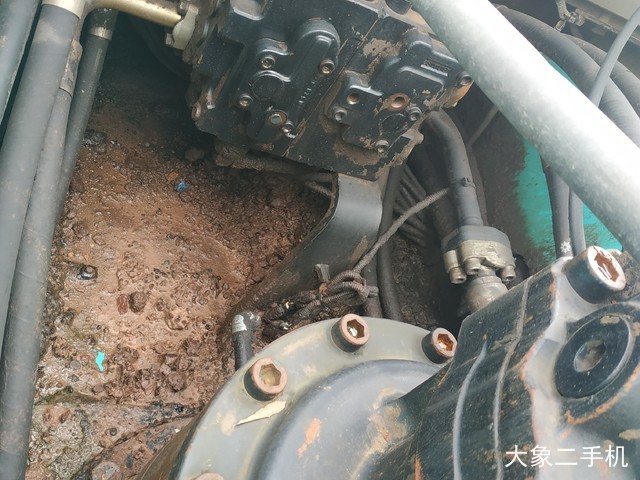 神钢 SK350LC-8 挖掘机