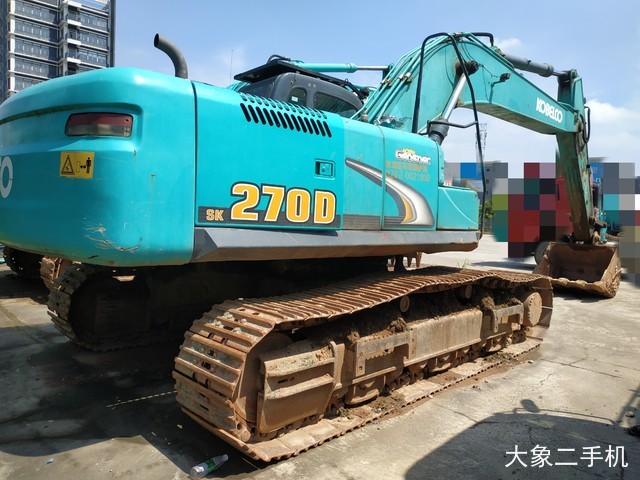 神钢 SK270D-8 挖掘机