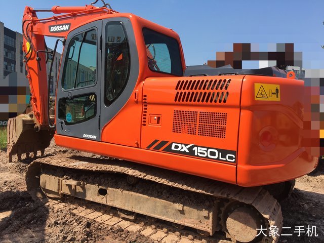 斗山 DX150LC 挖掘机