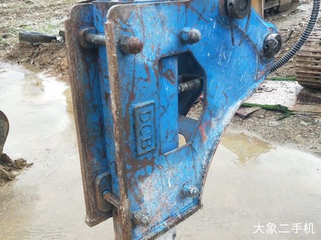 徐工 XE60 挖掘机