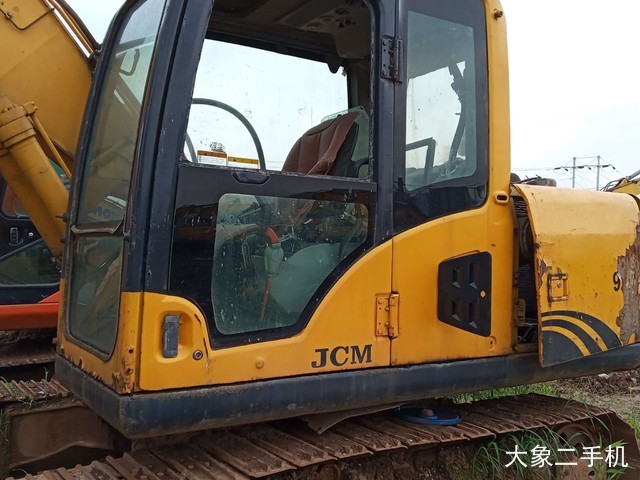 山重建机 JCM913D 挖掘机