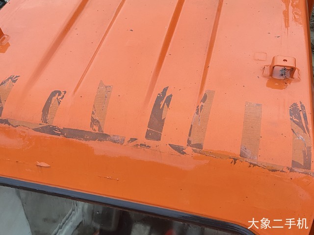 斗山 DH220 挖掘机