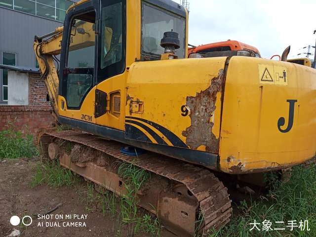 山重建机 JCM913D 挖掘机