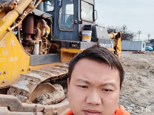 山推 SD32-8 推土机