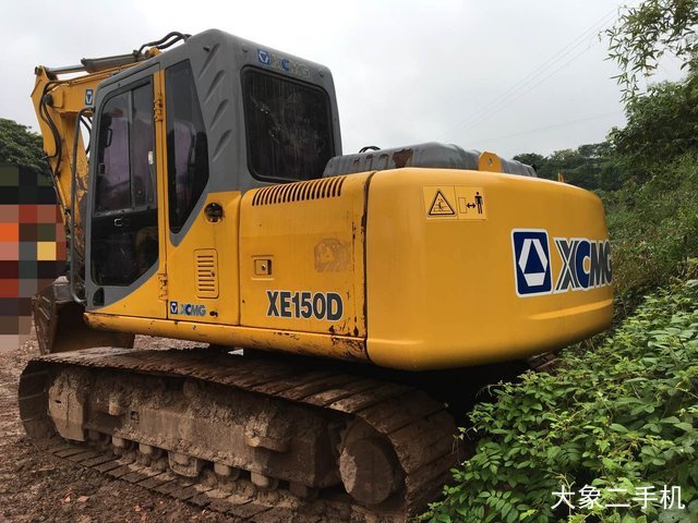 徐工 XE150D 挖掘机