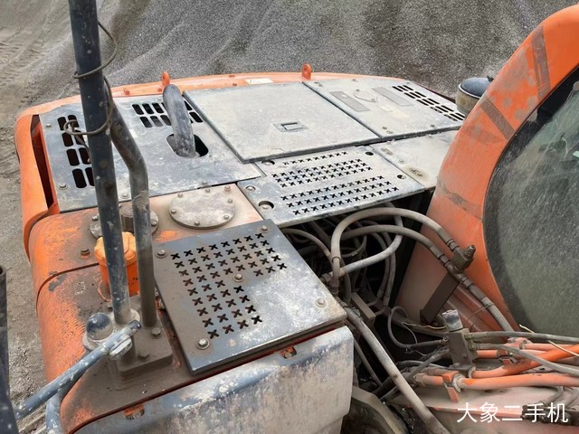 斗山 DX120-9C 挖掘机