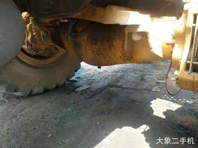 山东临工 LG953 装载机