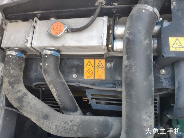 神钢 SK135SR 挖掘机