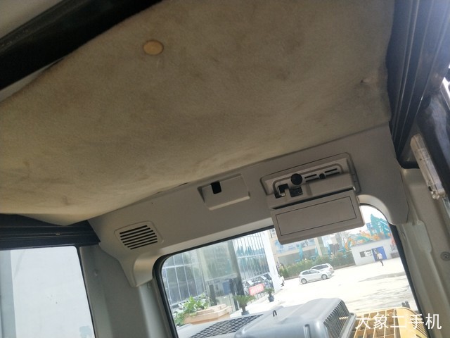 卡特彼勒 323DL 挖掘机