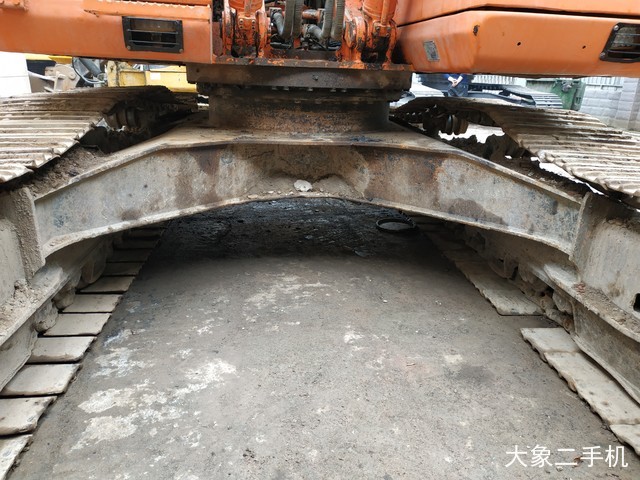 斗山 DH225LC-7 挖掘机