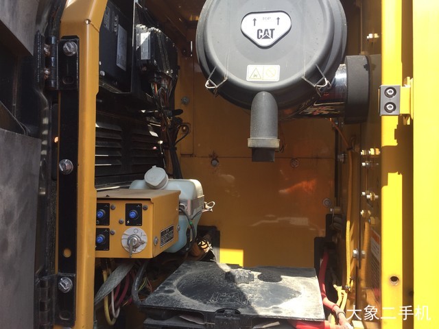 卡特彼勒 320D液压 挖掘机