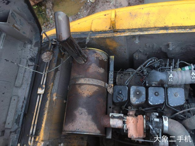 现代 R150LC-7 挖掘机