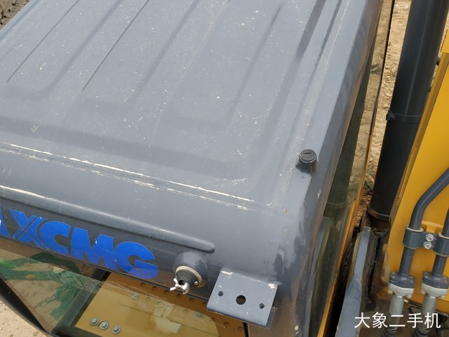 徐工 XE370D 挖掘机