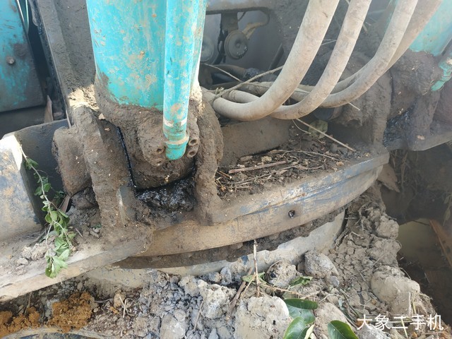 神钢 SK260LC-8 挖掘机