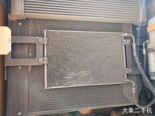 三一重工 SY365C-8 挖掘机