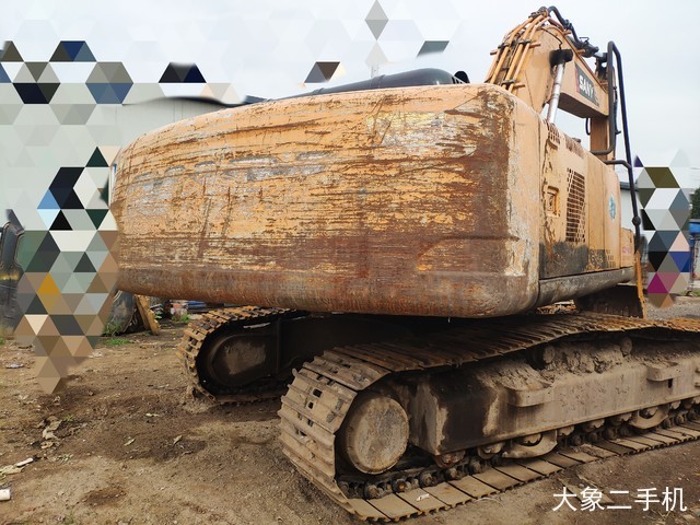 三一重工 SY235C 挖掘机