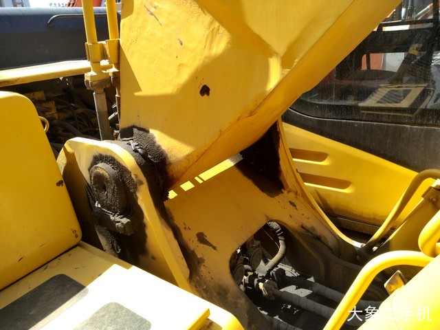 小松 PC270-7 挖掘机