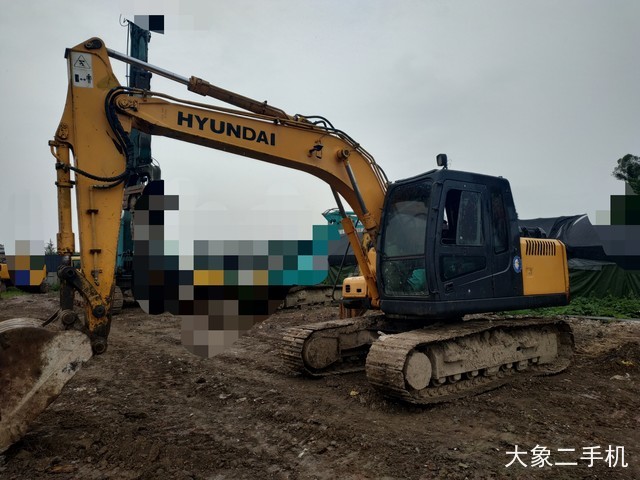 现代 R150W-7 挖掘机