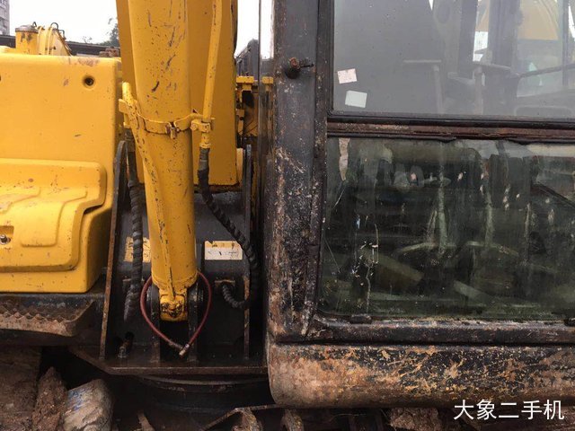 现代 R80-7 挖掘机