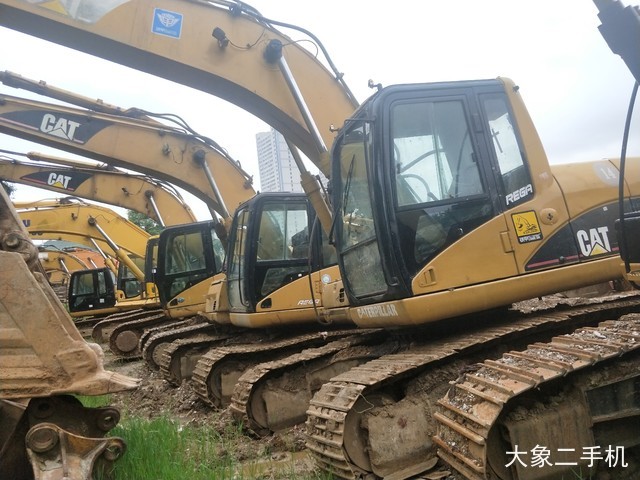 卡特彼勒 320C 挖掘机