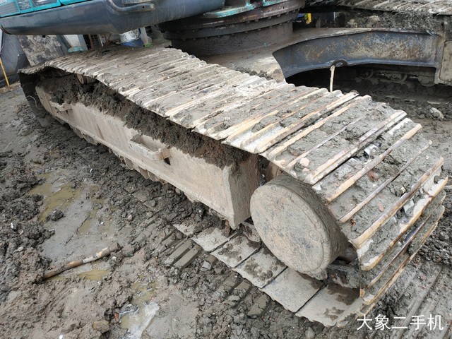 神钢 SK260LC-8 挖掘机