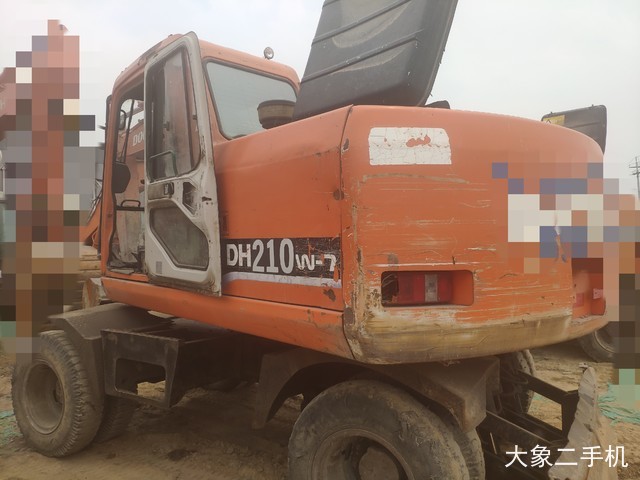 斗山 DH150W-7 挖掘机