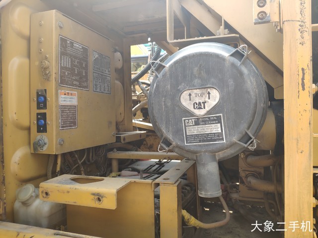 卡特彼勒 325B 挖掘机