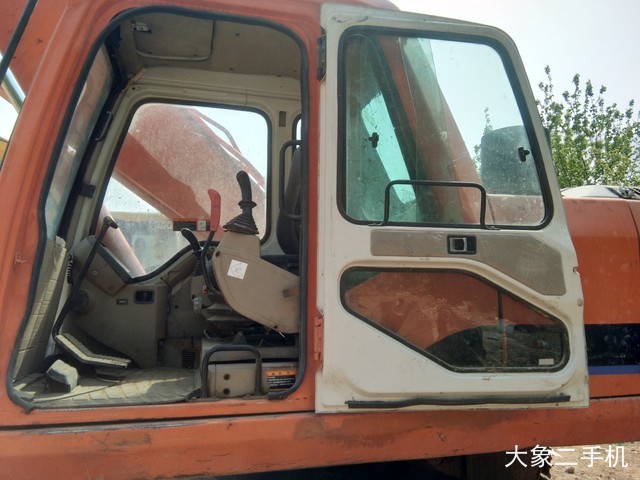 斗山 DH220LC-7 挖掘机