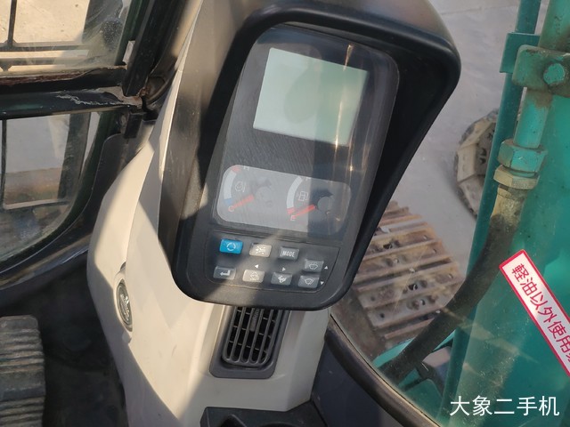 神钢 SK70SR-2 挖掘机