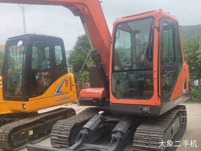 斗山 DH80 挖掘机