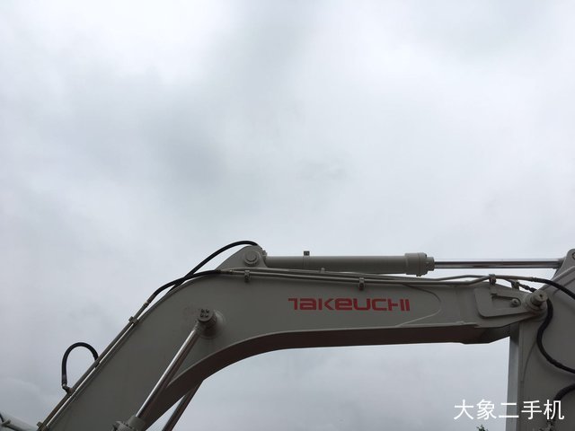 竹内 TB135 挖掘机